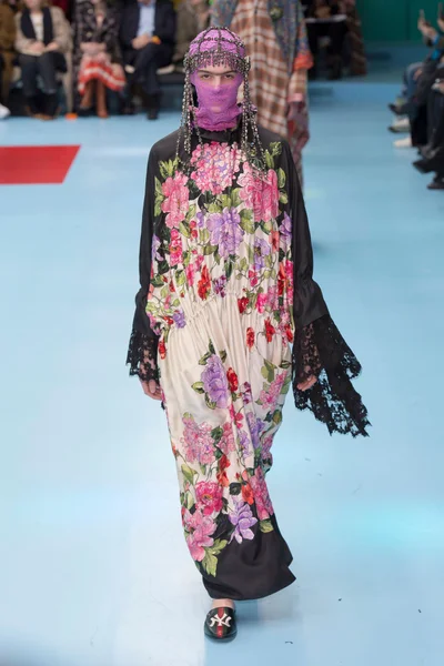 Look 86